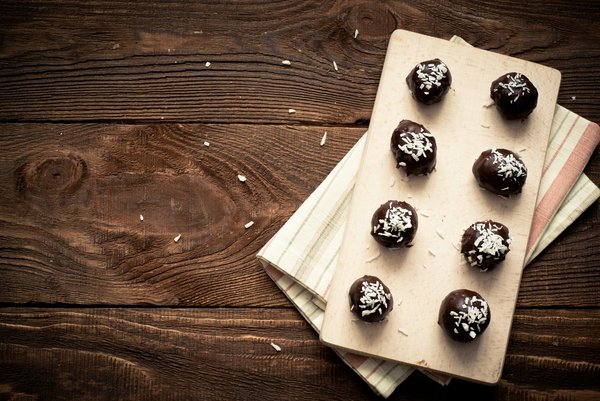 Quels sont les secrets d'un gâteau au chocolat sans gluten avec une texture moelleuse?